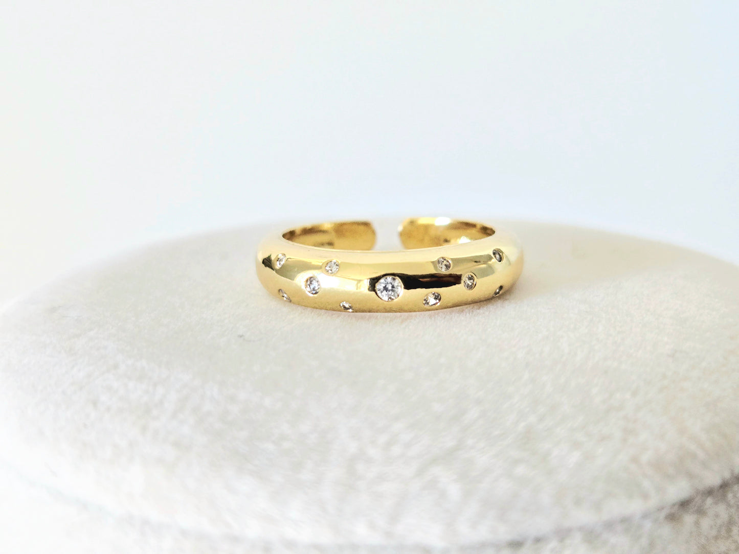 Stella Gold - Necklace, Bracelet, Ring - Gift Set